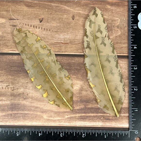 ArtMinds GOLD DEER Stenciled Feathers 3 PACKS 279702 HOLIDAY - Picture 3 of 3